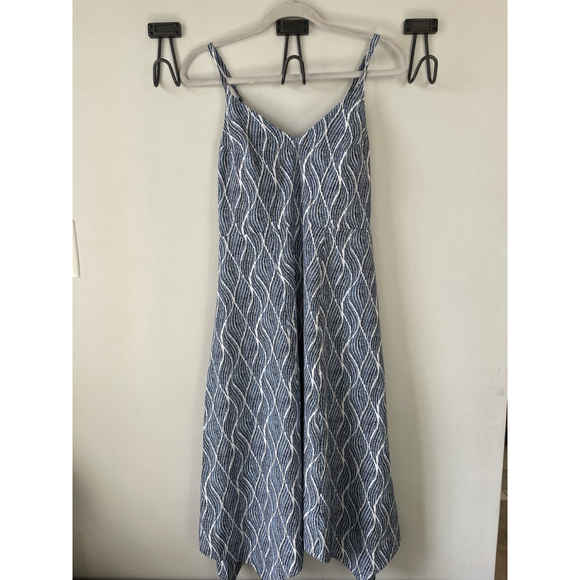 Krimson Klover Dresses & Skirts - Krimson Klover Navy And White Printed Strappy Summer Mini Dress Size Medium
